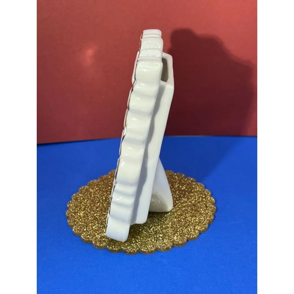 Unbranded mini picture